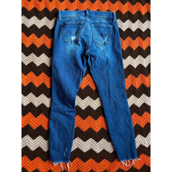 Tommy Hilfiger Ripped Dark Wash Raw Hem Skinny Legging Jeans sz 4 - Picture 4 of 9